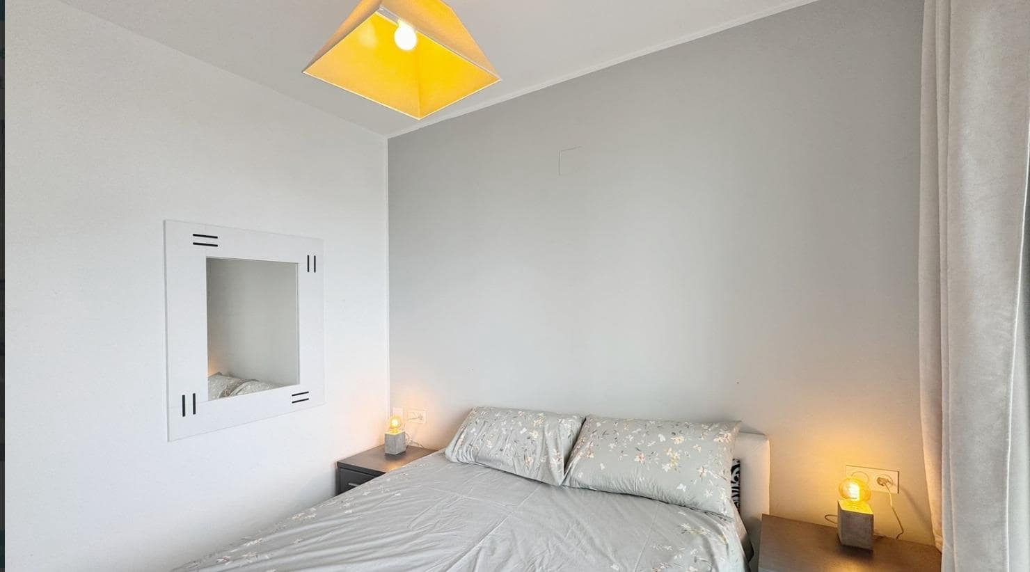 Apartamento de 2 habitaciones en Punta Prima en venta con piscina garaje - 389.000 € (Ref: 8857402)