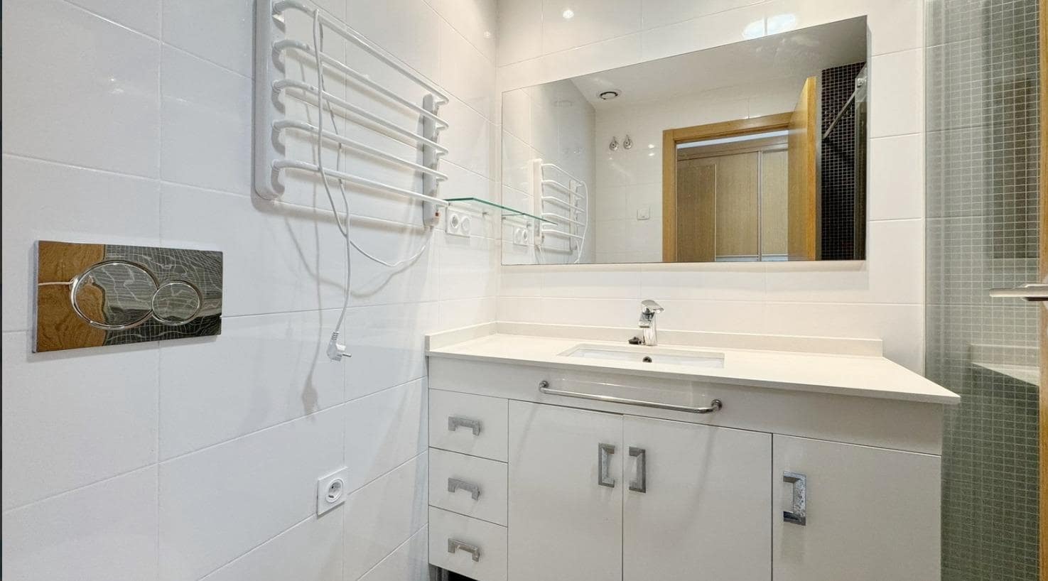 Apartamento de 2 habitaciones en Punta Prima en venta con piscina garaje - 389.000 € (Ref: 8857402)