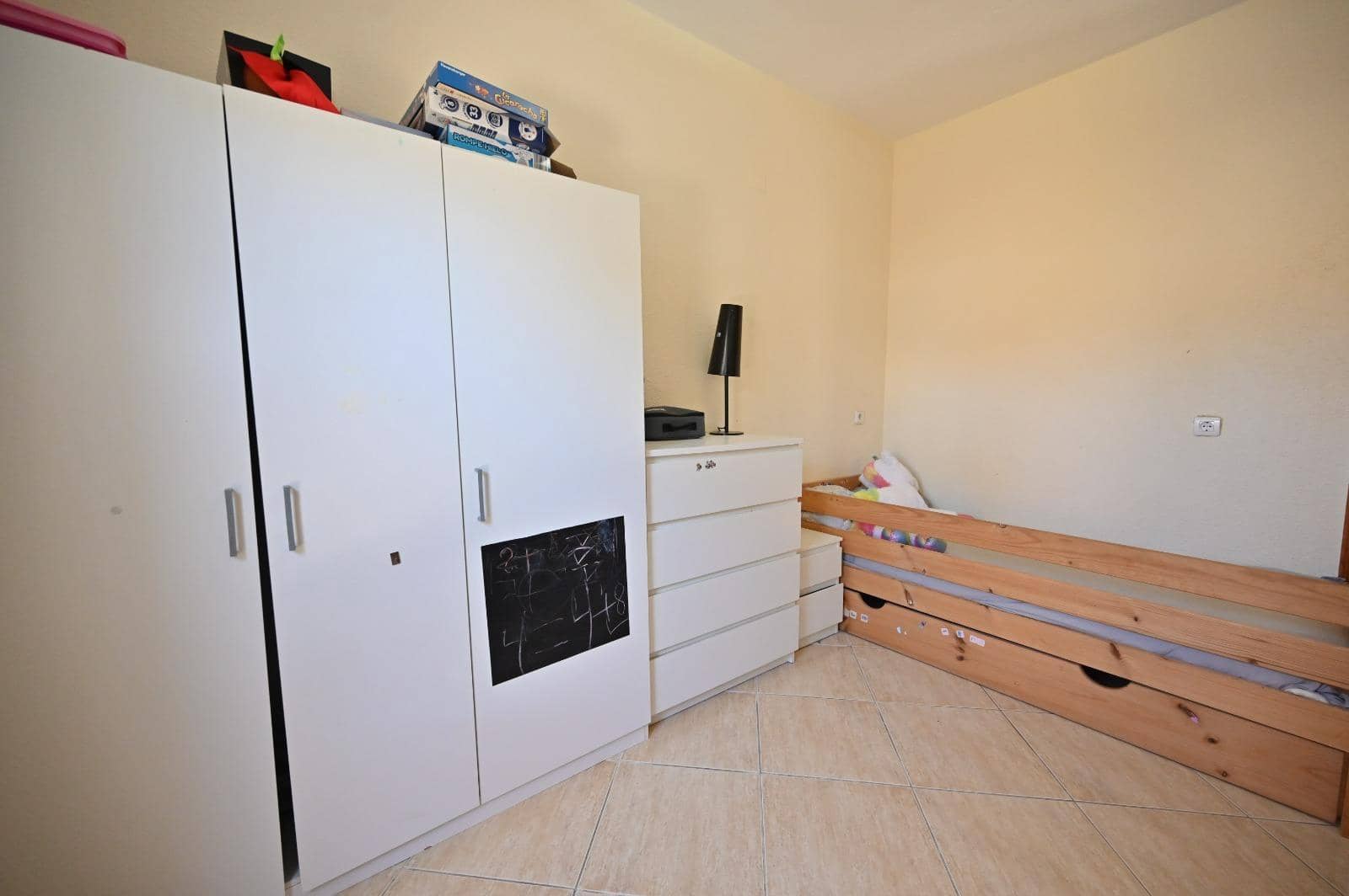 3 soverom Kjedet enebolig til salgs i Orihuela med svømmebasseng - € 279 000 (Ref: 8857406)