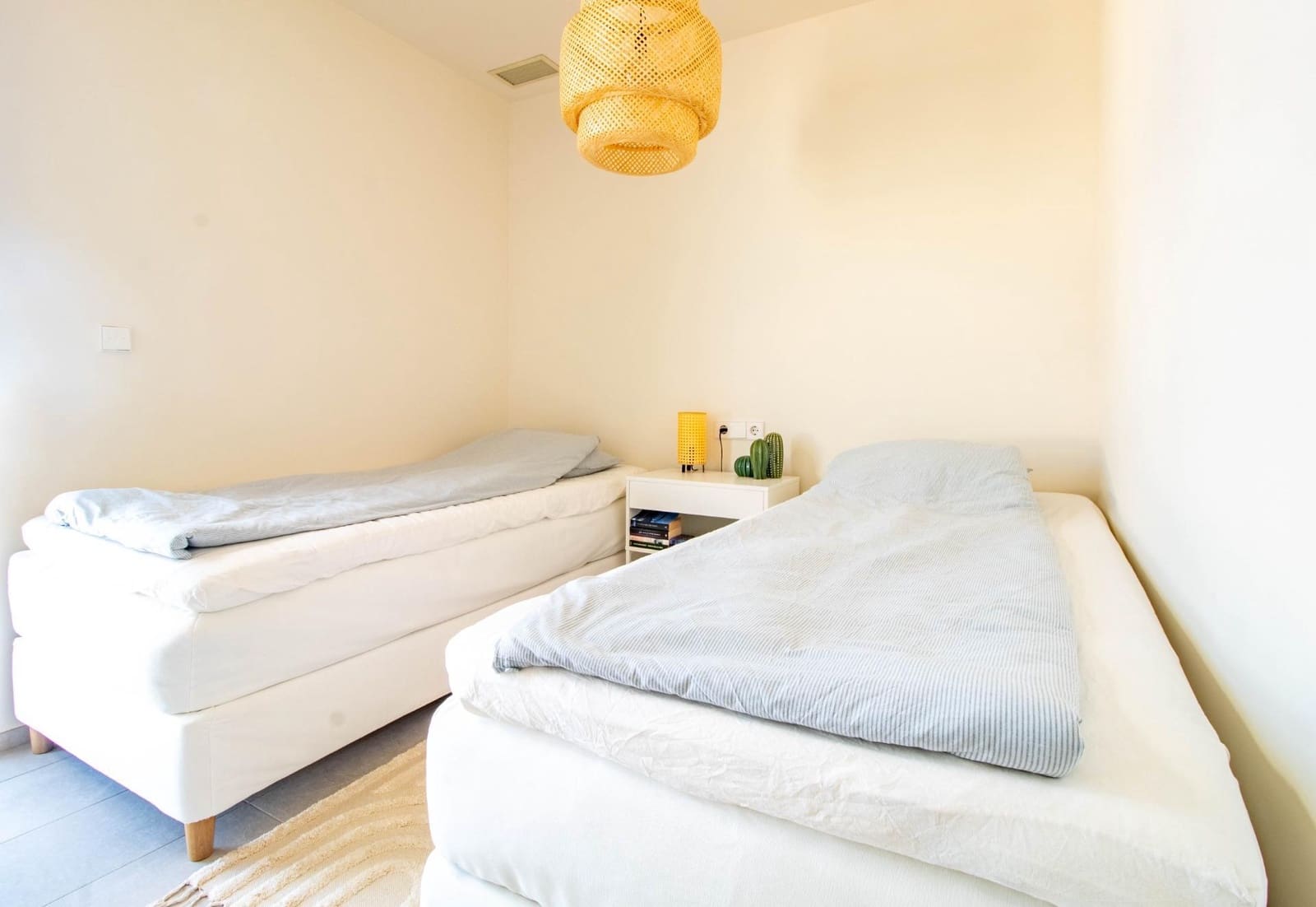 2 soveværelse Semi-Rækkehus til salg i Pilar de la Horadada med swimmingpool - € 235.000 (Ref: 8860710)