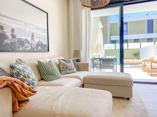 2 quarto Moradia Geminada para venda em Pilar de la Horadada ciudad, Pilar de la Horadada com piscina - 235 000 € (Ref: 8860710)