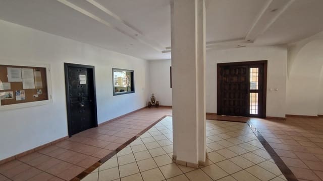 2 makuuhuone Huoneisto myytävänä paikassa Los Frutales, Torrevieja mukana uima-altaan - 229 900 € (Ref: 8867336)