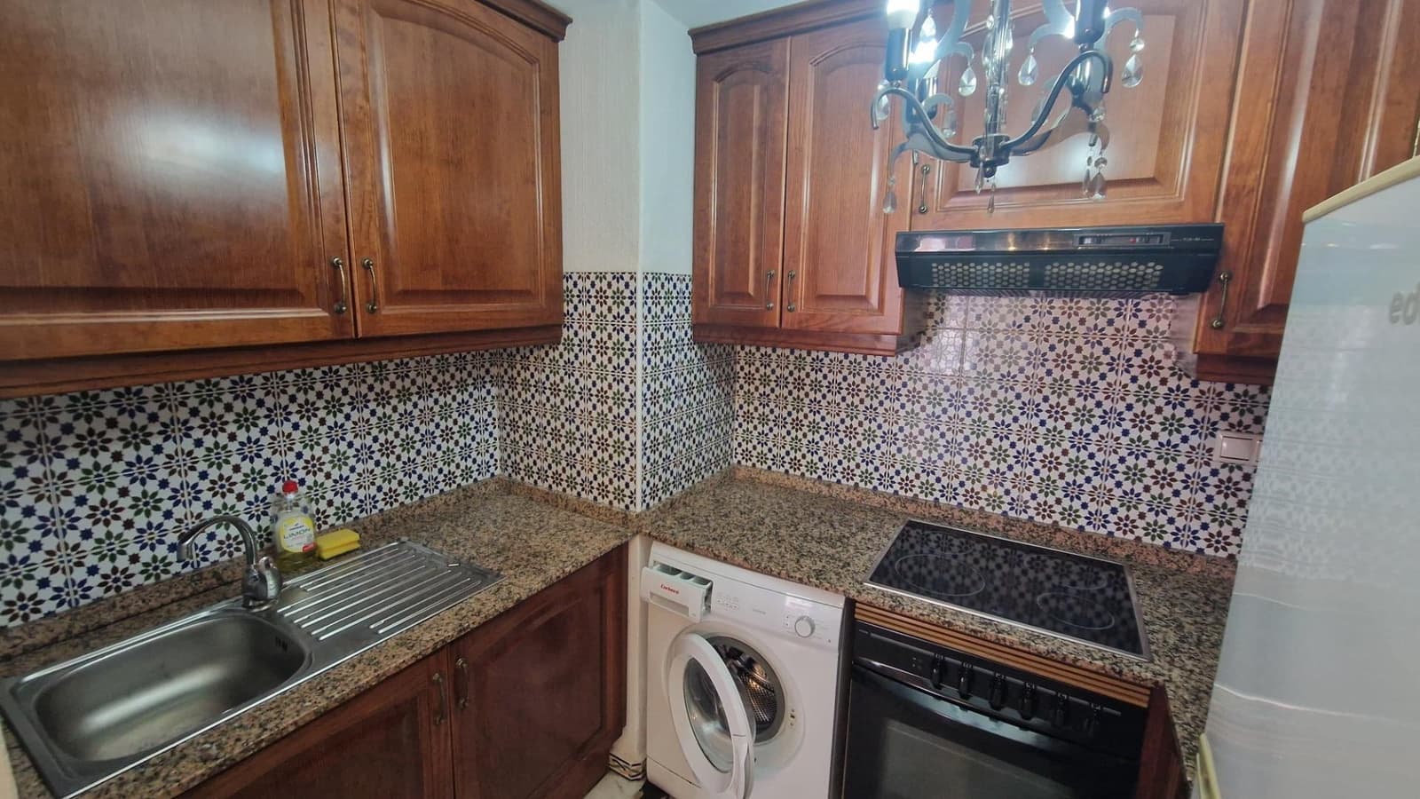 2 makuuhuone Huoneisto myytävänä paikassa Torrevieja mukana uima-altaan - 229 900 € (Ref: 8867336)