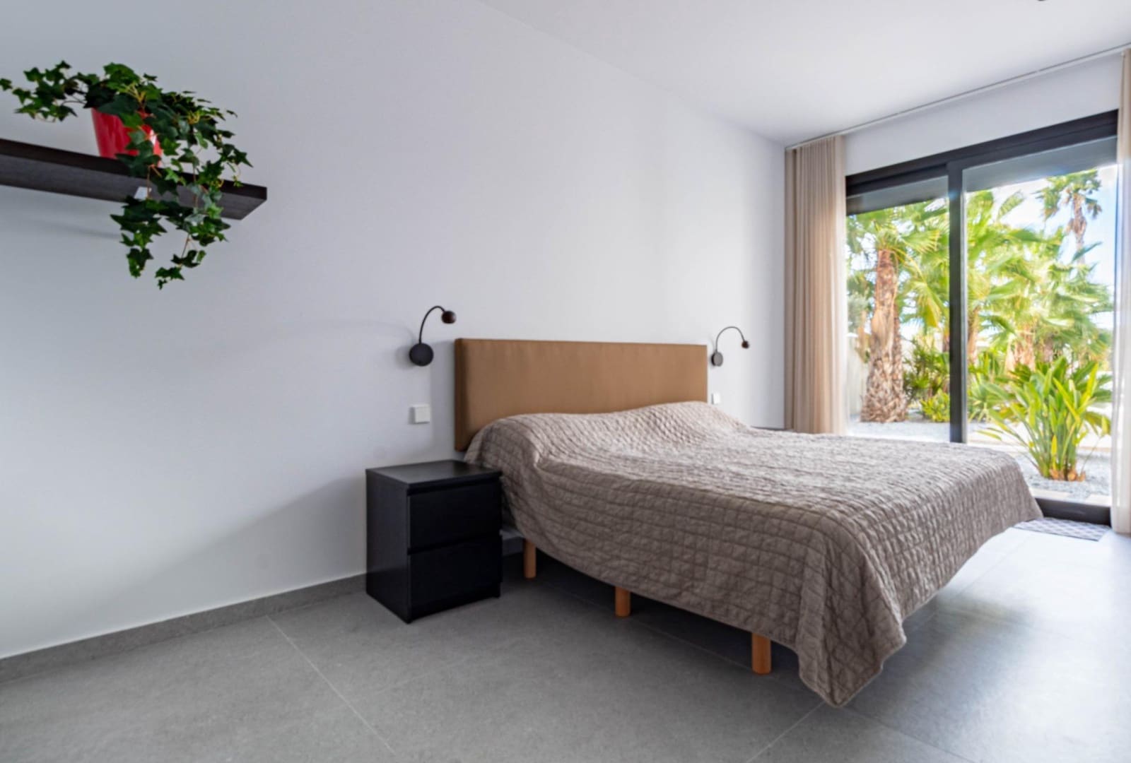 4 makuuhuone Huvila myytävänä paikassa San Fulgencio mukana uima-altaan 
autotalli - 985 000 € (Ref: 8869649)