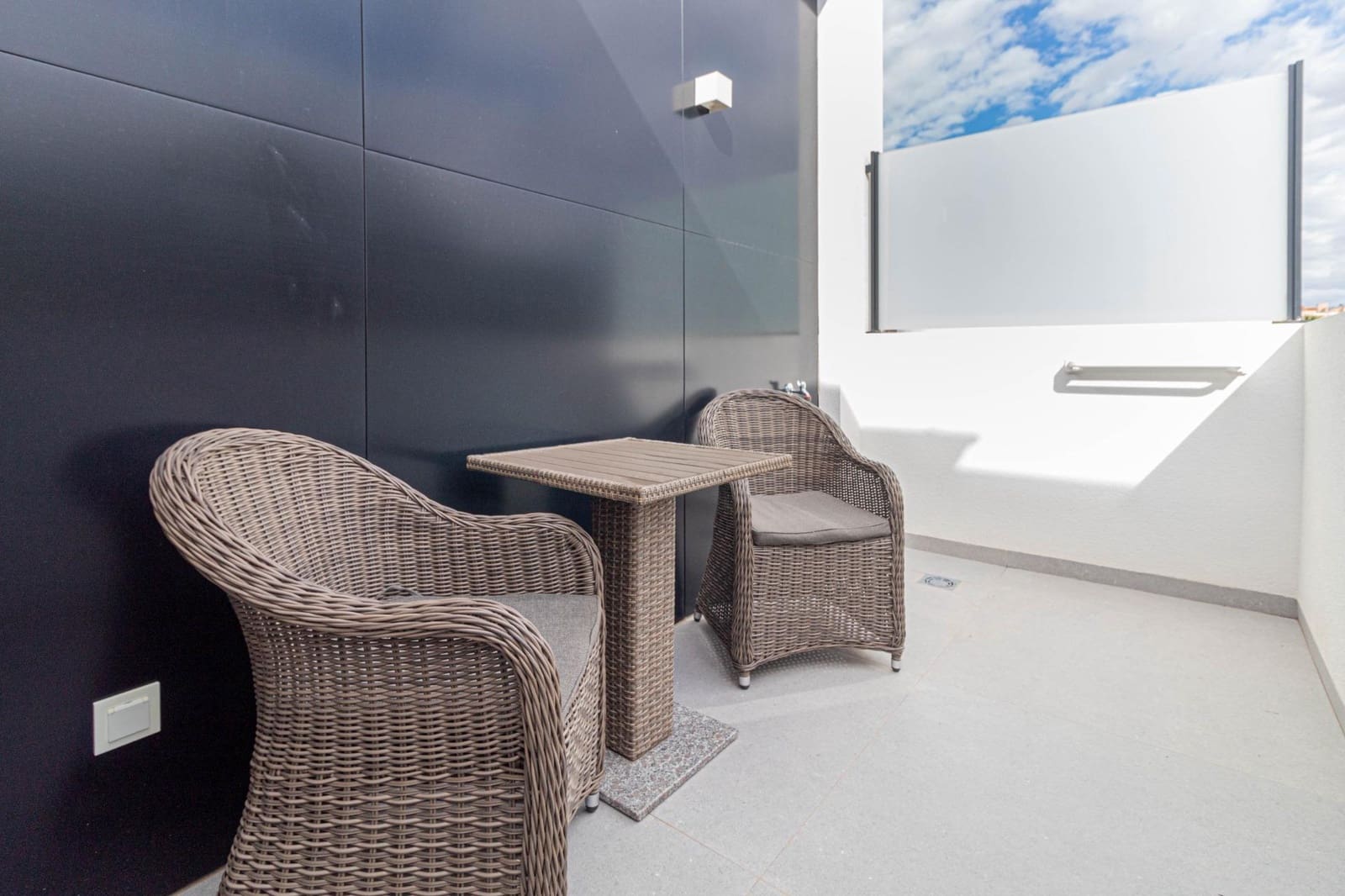 4 makuuhuone Huvila myytävänä paikassa San Fulgencio mukana uima-altaan 
autotalli - 985 000 € (Ref: 8869649)