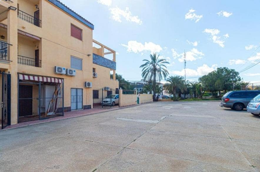 Apartamento de 2 habitaciones en Orihuela Costa en venta con piscina - 149.000 € (Ref: 8869651)