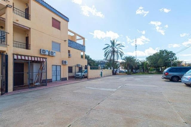 Apartamento de 2 habitaciones en Punta Prima, Orihuela en venta con piscina - 149.000 € (Ref: 8869651)