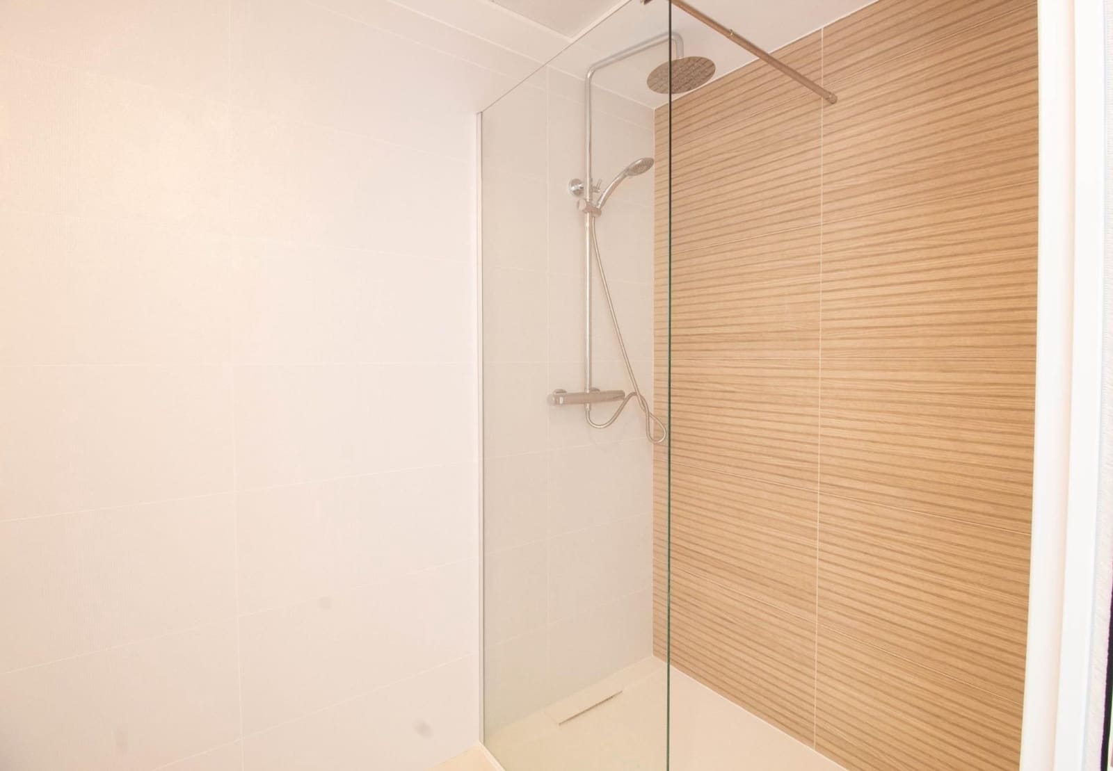 2 quarto Penthouse para venda em Orihuela Costa com piscina - 649 000 € (Ref: 8902282)