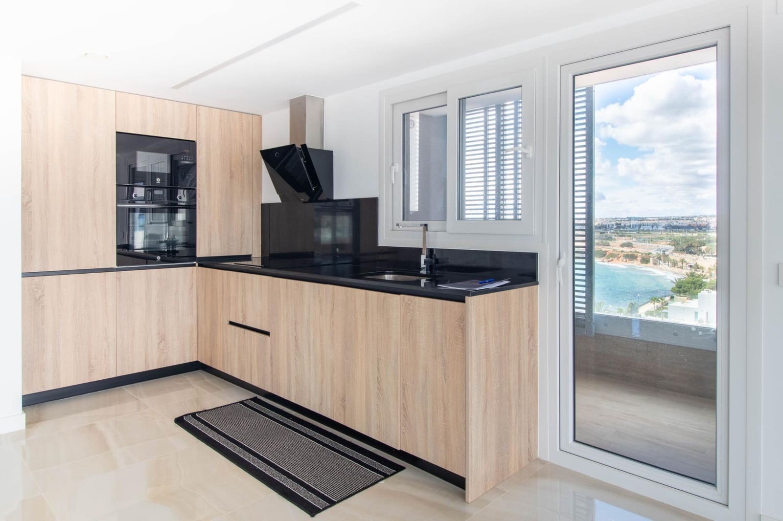 2 quarto Penthouse para venda em Orihuela Costa com piscina - 649 000 € (Ref: 8902282)