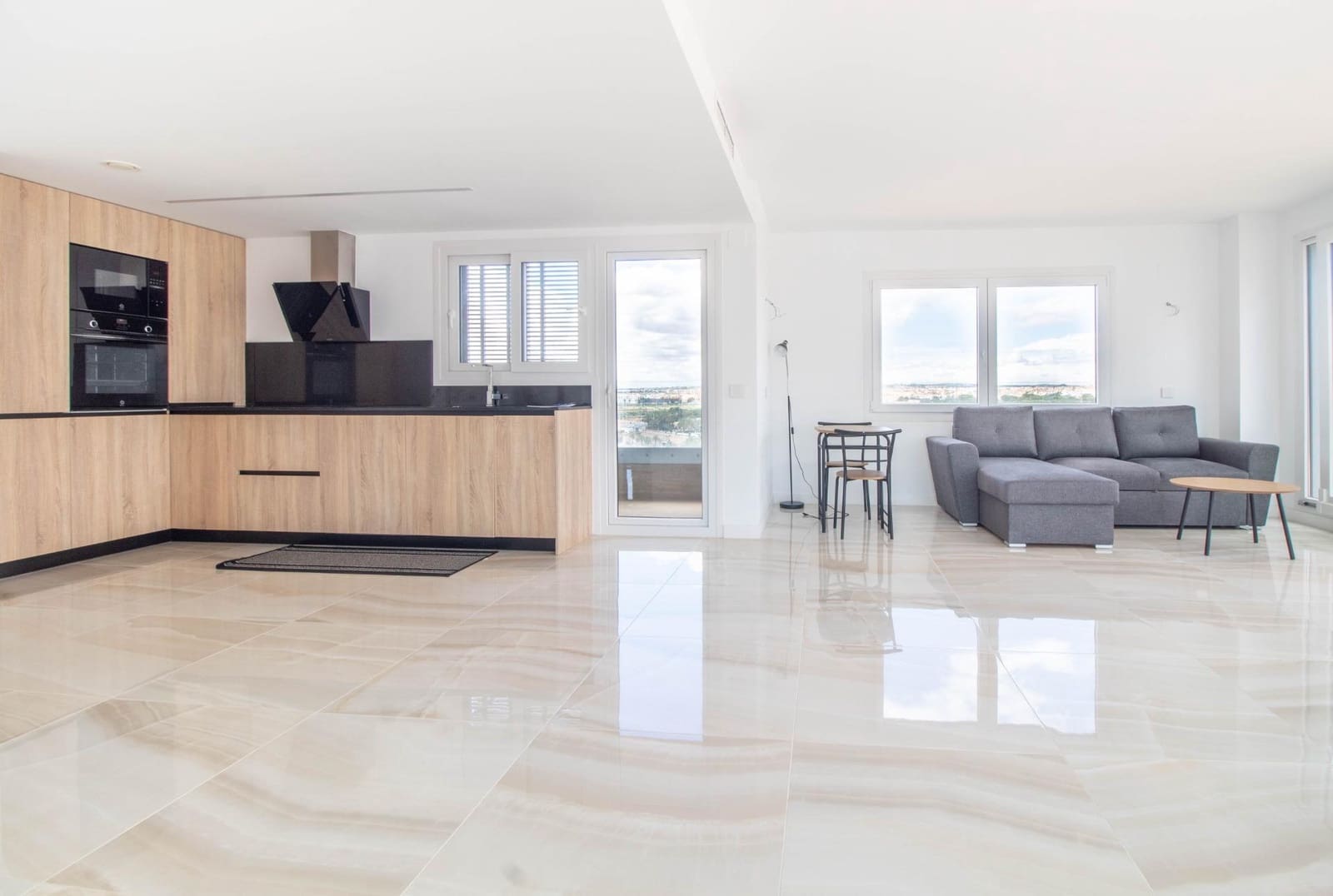 2 quarto Penthouse para venda em Orihuela Costa com piscina - 649 000 € (Ref: 8902282)