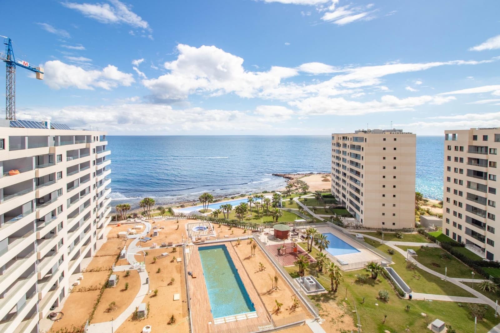 2 quarto Penthouse para venda em Orihuela Costa com piscina - 649 000 € (Ref: 8902282)