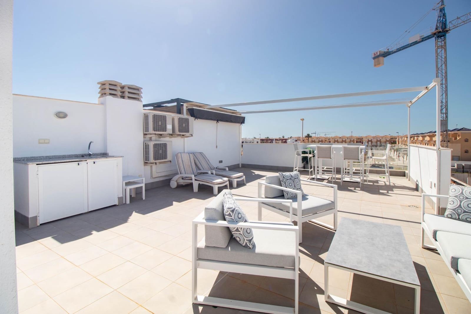 2 quarto Bungalow para venda em Torre de la Horadada com piscina - 295 000 € (Ref: 8926652)