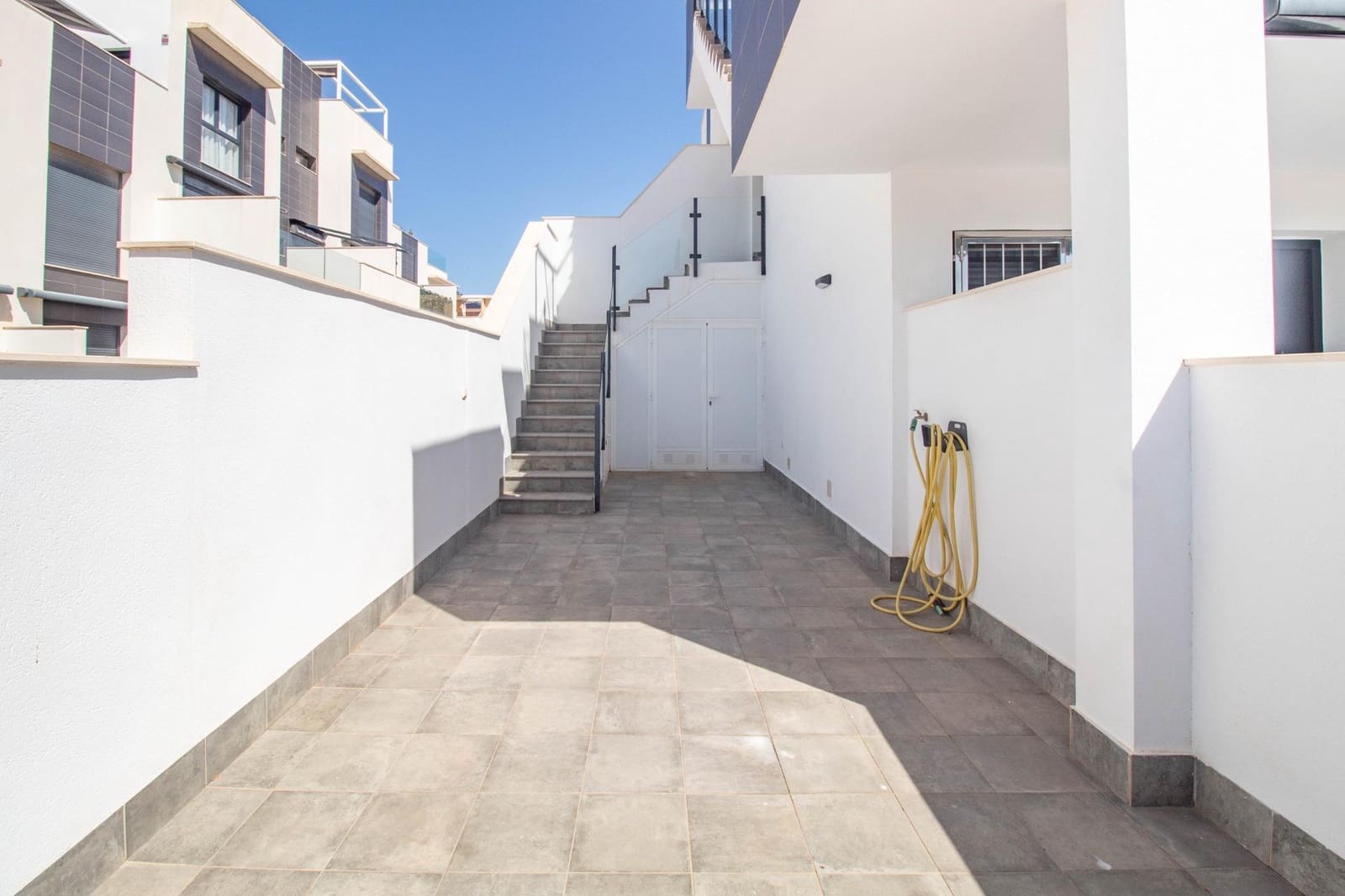 2 quarto Bungalow para venda em Torre de la Horadada com piscina - 295 000 € (Ref: 8926652)