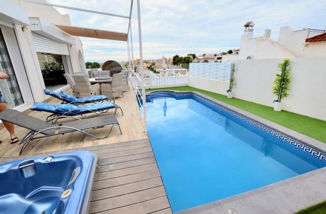 5 camera da letto Villa in vendita in Blue Lagoon con piscina - 379.900 € (Rif: 8939548)
