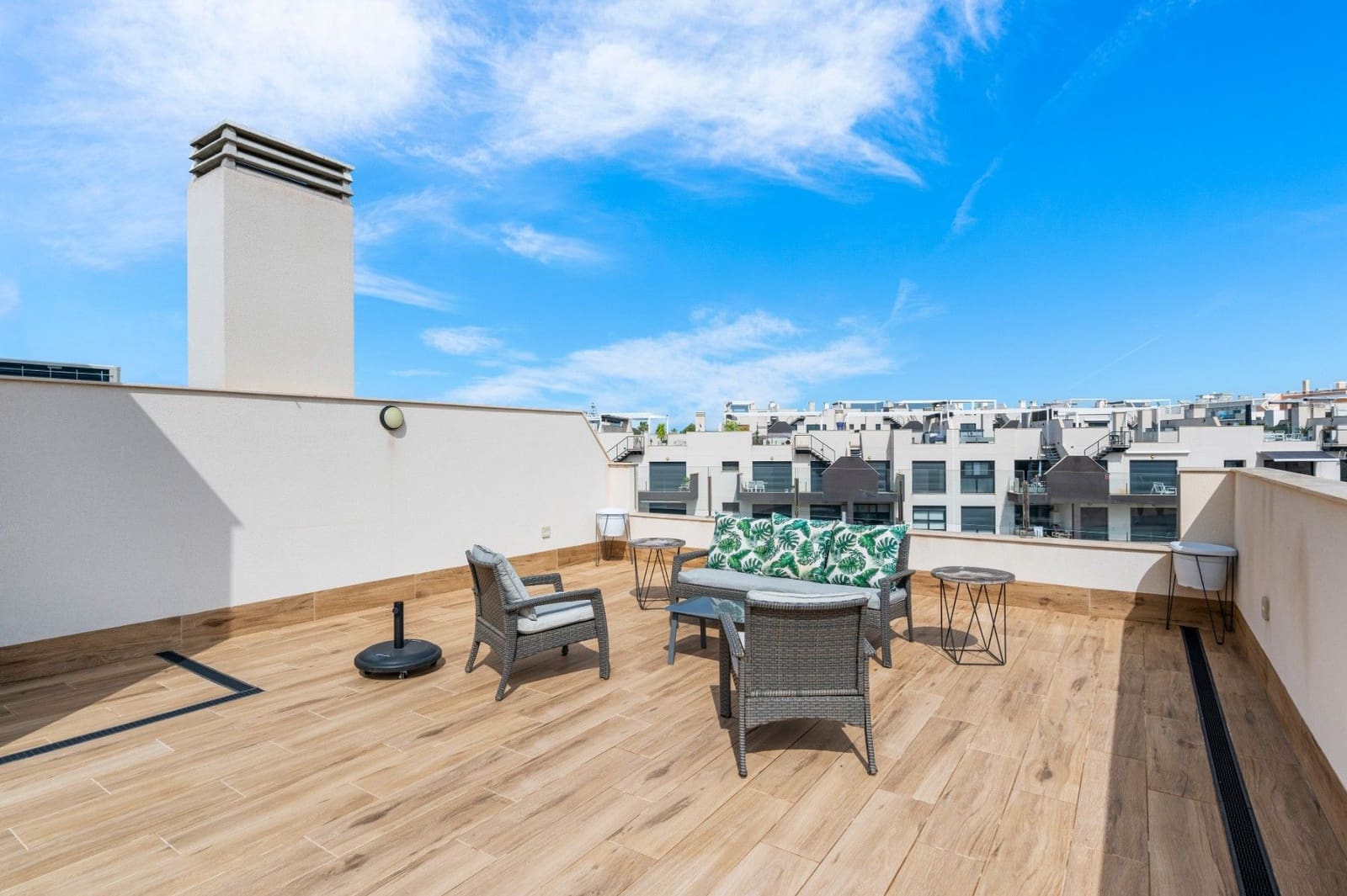 3 sypialnia Apartament na sprzedaż w Villamartin z basenem garażem - 359 000 € (Ref: 8939551)