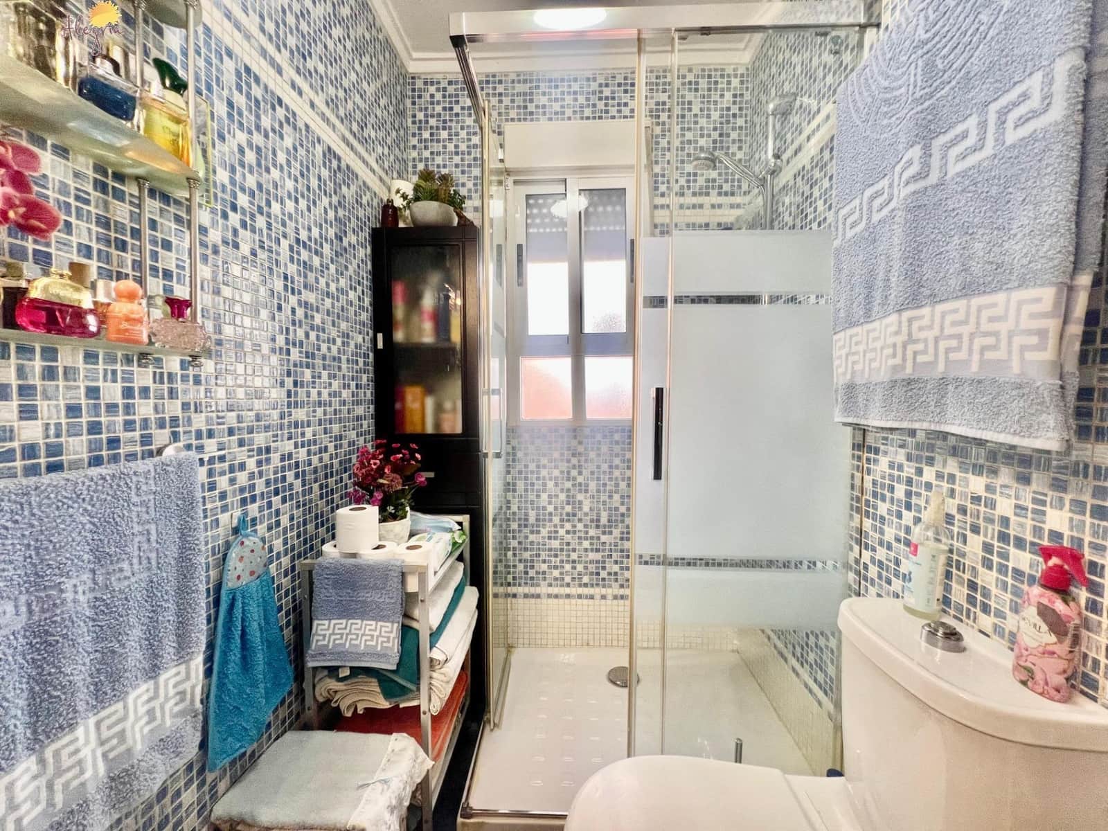 3 quarto Moradia Geminada para venda em Torrevieja com piscina - 159 900 € (Ref: 8940032)