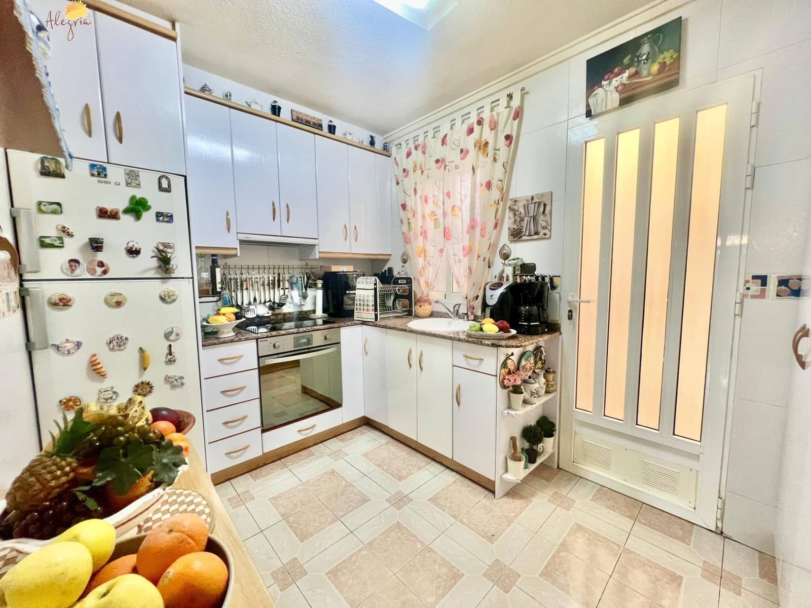 3 quarto Moradia Geminada para venda em Torrevieja com piscina - 159 900 € (Ref: 8940032)