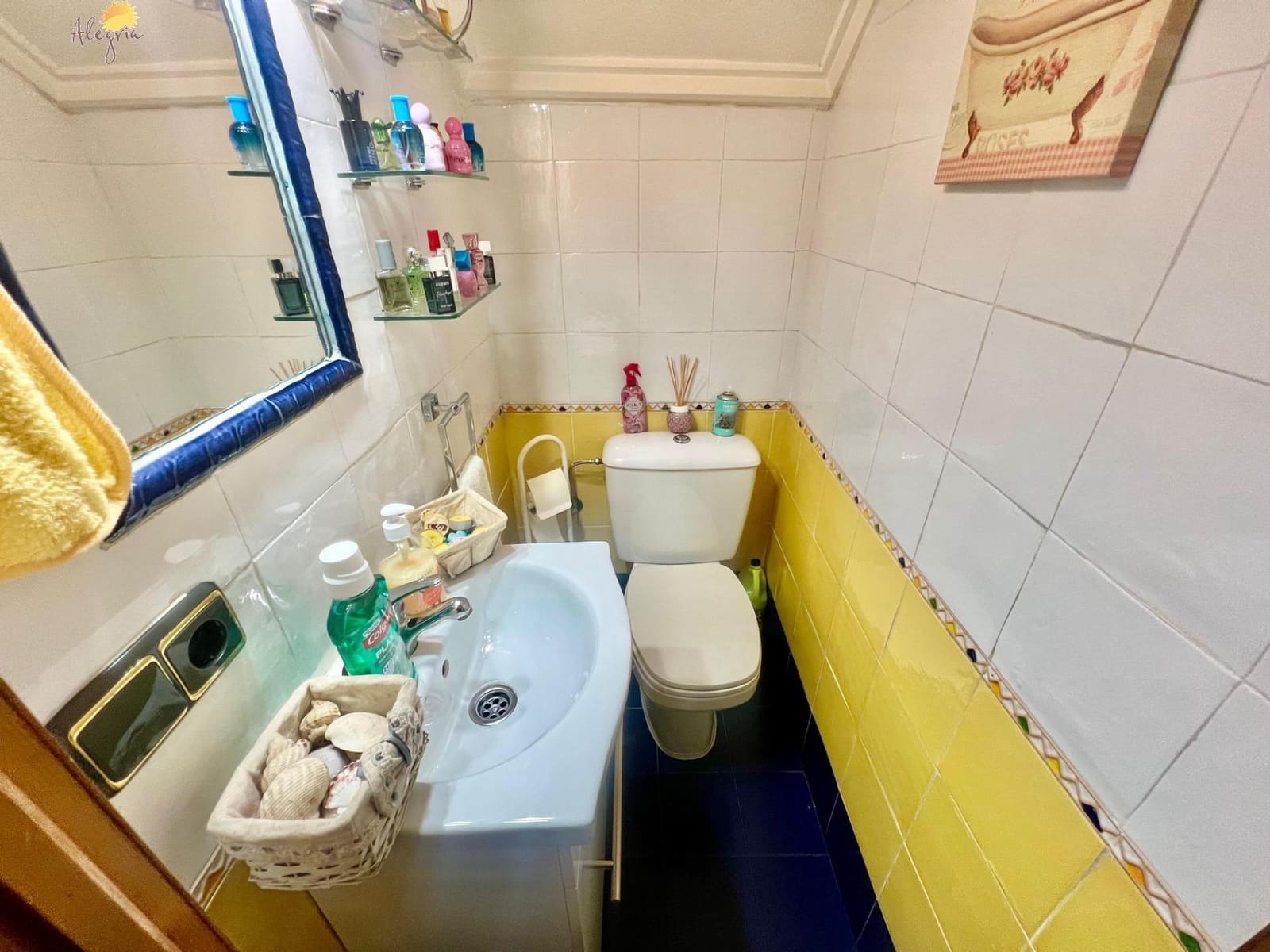 3 quarto Moradia Geminada para venda em Torrevieja com piscina - 159 900 € (Ref: 8940032)