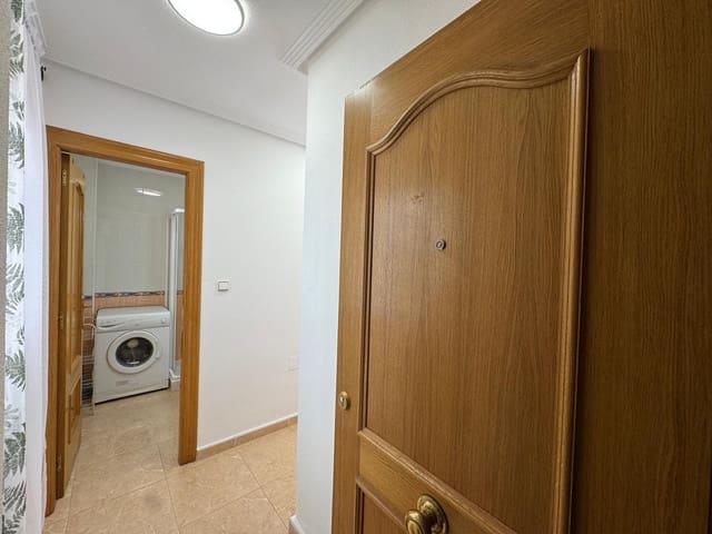 Studio te koop in Las Piscinas Naturales, Torrevieja - € 96.900 (Ref: 8940417)