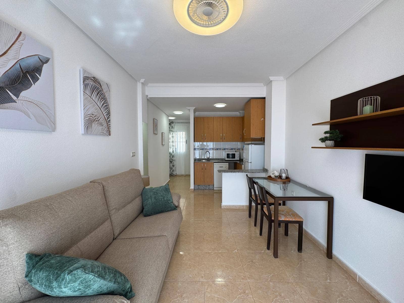 Studio til salg i Torrevieja - € 96.900 (Ref: 8940417)