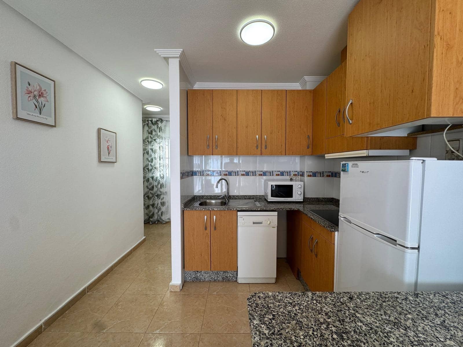 Studio til salg i Torrevieja - € 96.900 (Ref: 8940417)