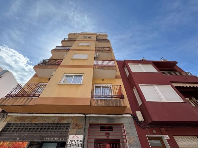 Studio till salu i Las Piscinas Naturales, Torrevieja - 96 900 € (Ref: 8940417)