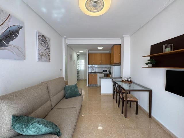 Studio te koop in Las Piscinas Naturales, Torrevieja - € 96.900 (Ref: 8940417)