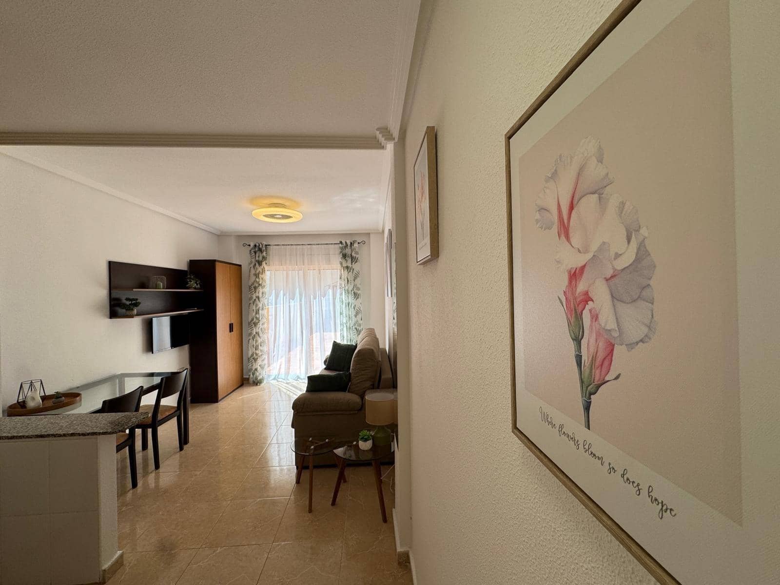 Studio til salg i Torrevieja - € 96.900 (Ref: 8940417)