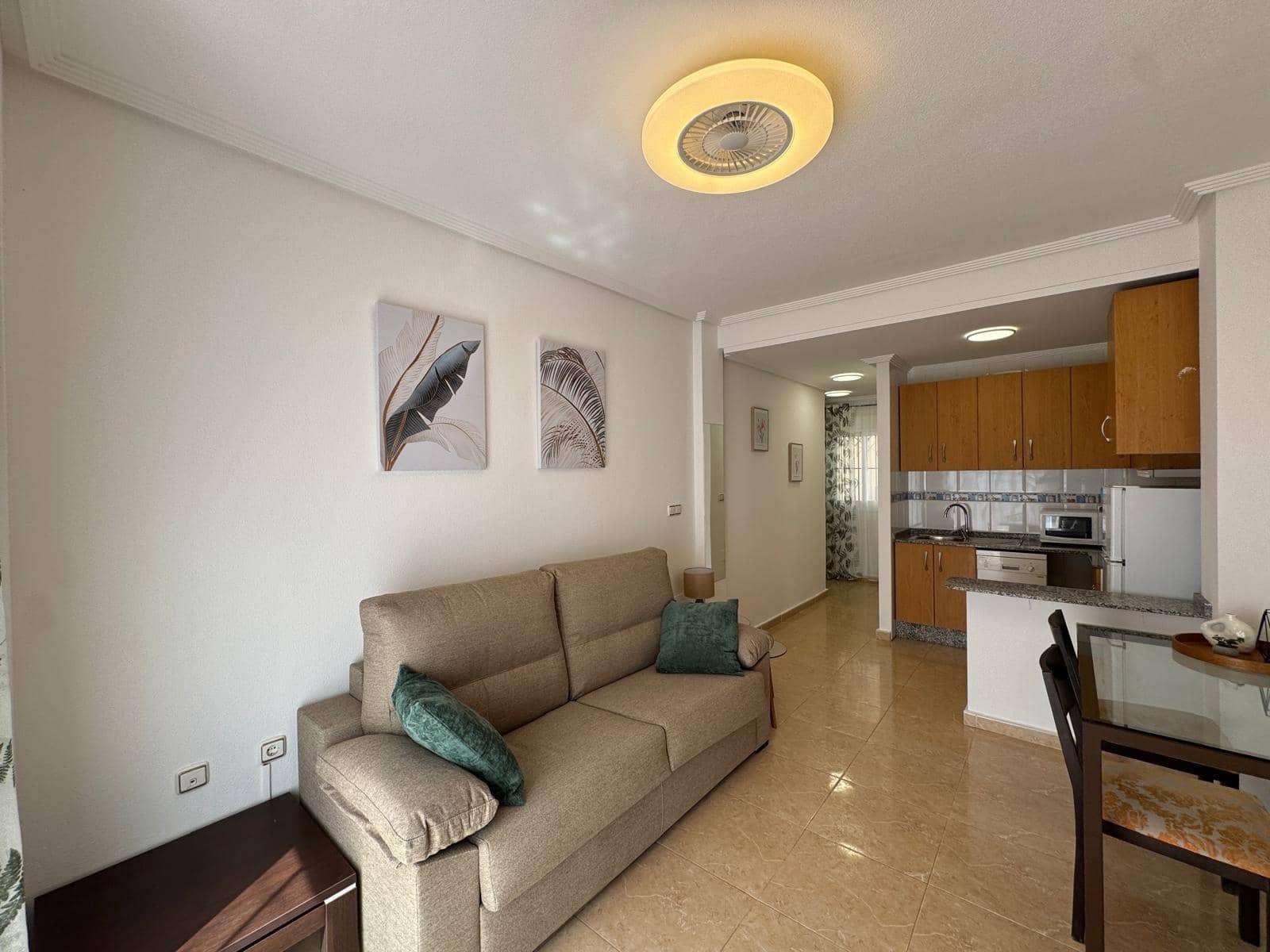 Studio til salg i Torrevieja - € 96.900 (Ref: 8940417)