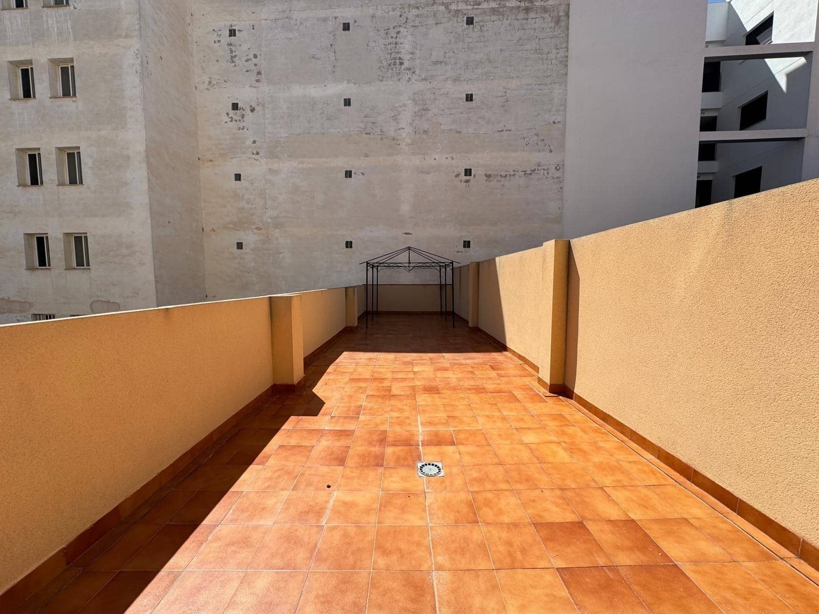 Studio til salg i Torrevieja - € 96.900 (Ref: 8940417)