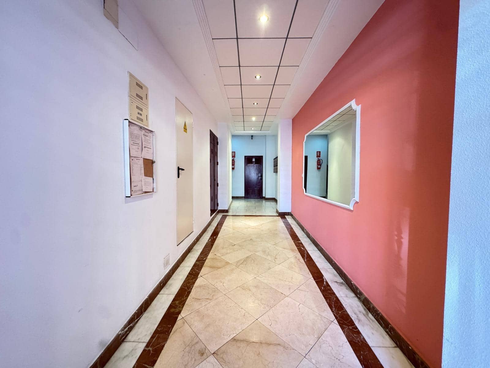 Studio til salg i Torrevieja - € 96.900 (Ref: 8940417)