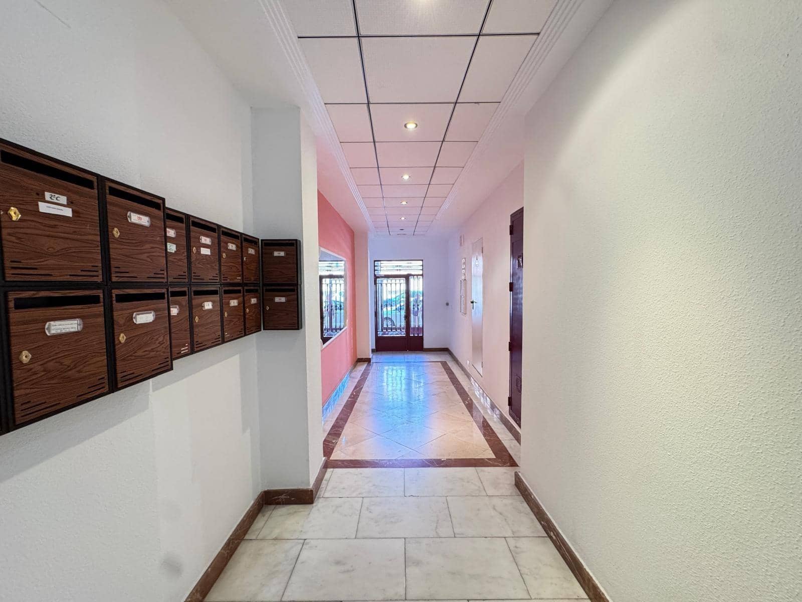 Studio til salg i Torrevieja - € 96.900 (Ref: 8940417)