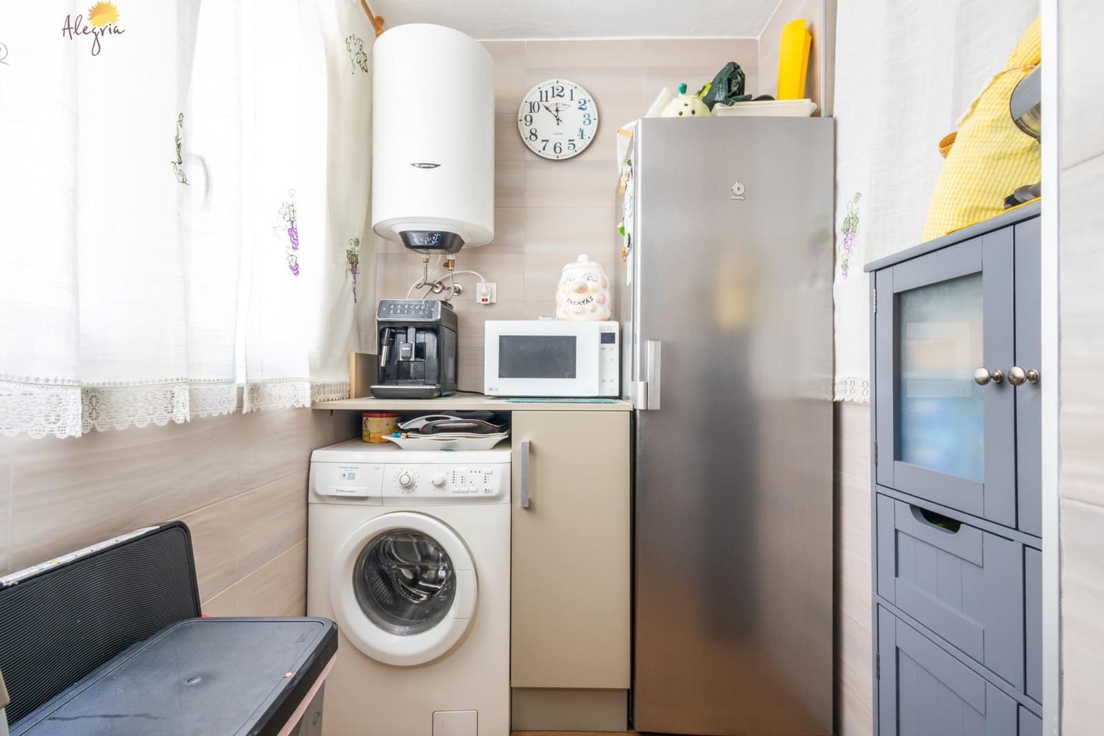 Apartamento de 3 habitaciones en Torrevieja en venta con garaje - 245.000 € (Ref: 8941318)