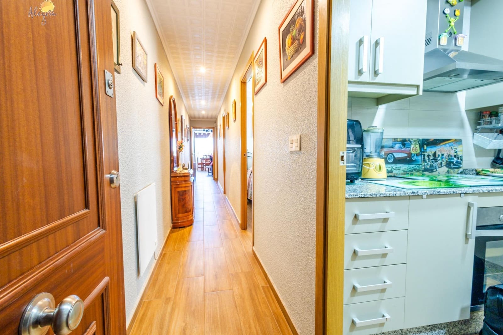 Apartamento de 3 habitaciones en Torrevieja en venta con garaje - 245.000 € (Ref: 8941318)