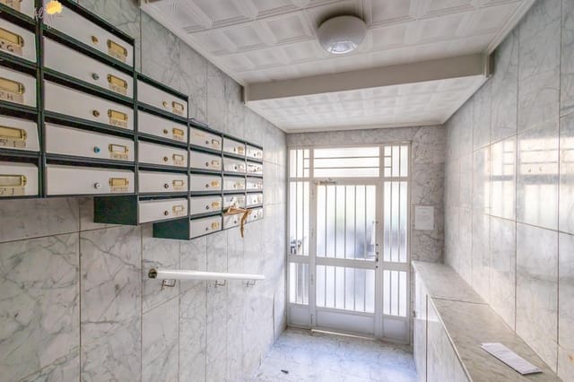 Apartamento de 3 habitaciones en Playa del Acequión, Torrevieja en venta con garaje - 245.000 € (Ref: 8941318)