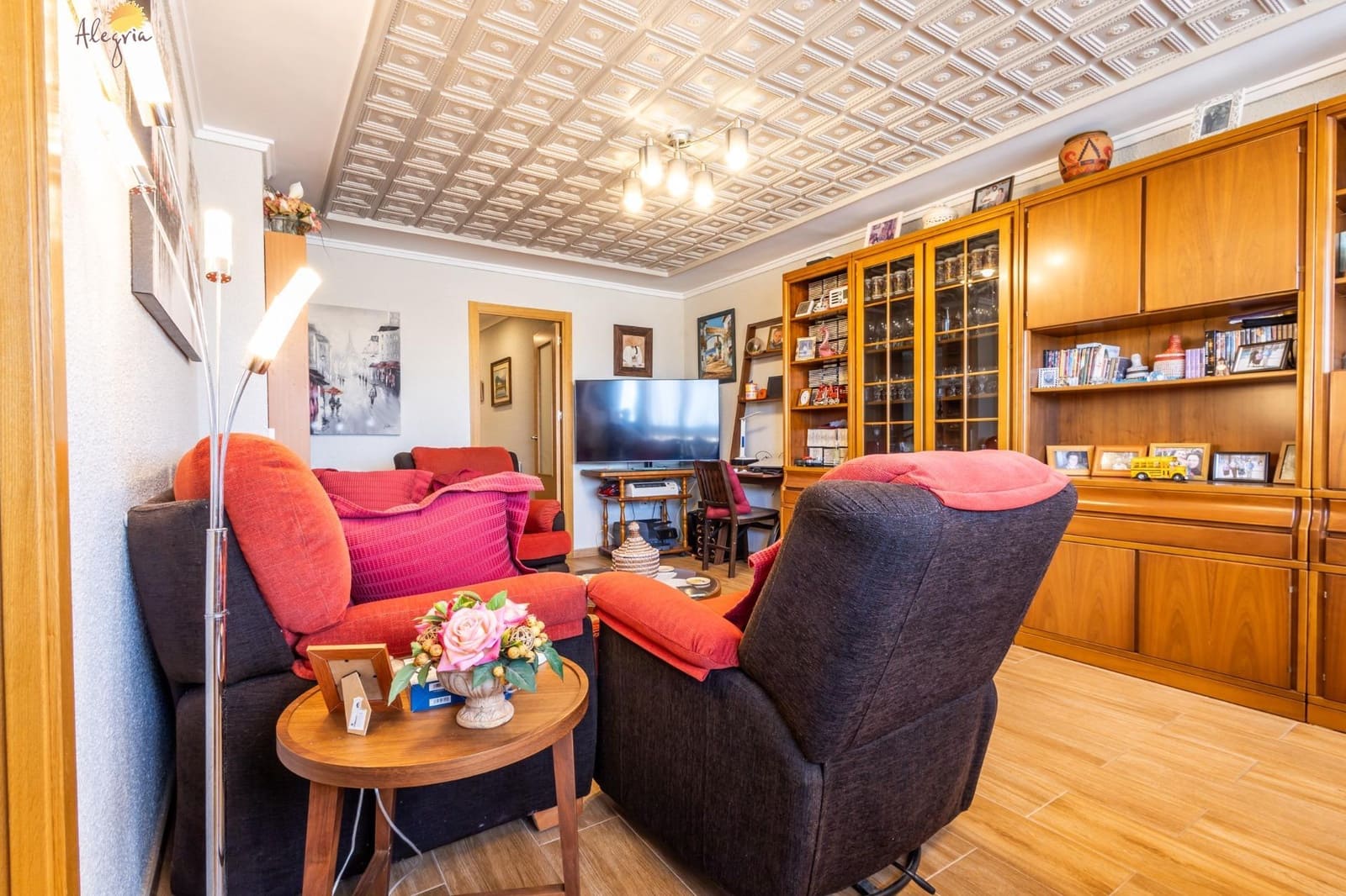 Apartamento de 3 habitaciones en Torrevieja en venta con garaje - 245.000 € (Ref: 8941318)