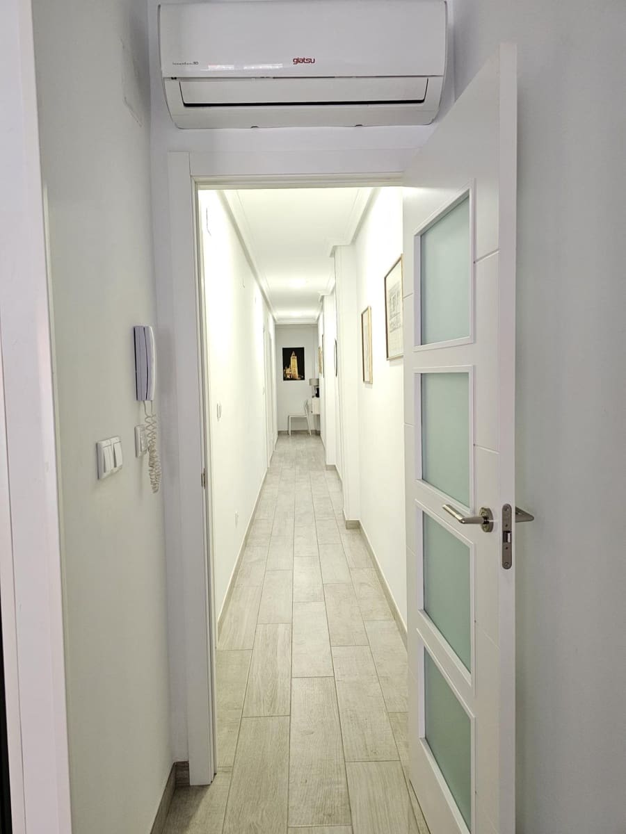 3 quarto Apartamento para venda em Torrevieja - 235 000 € (Ref: 8943855)