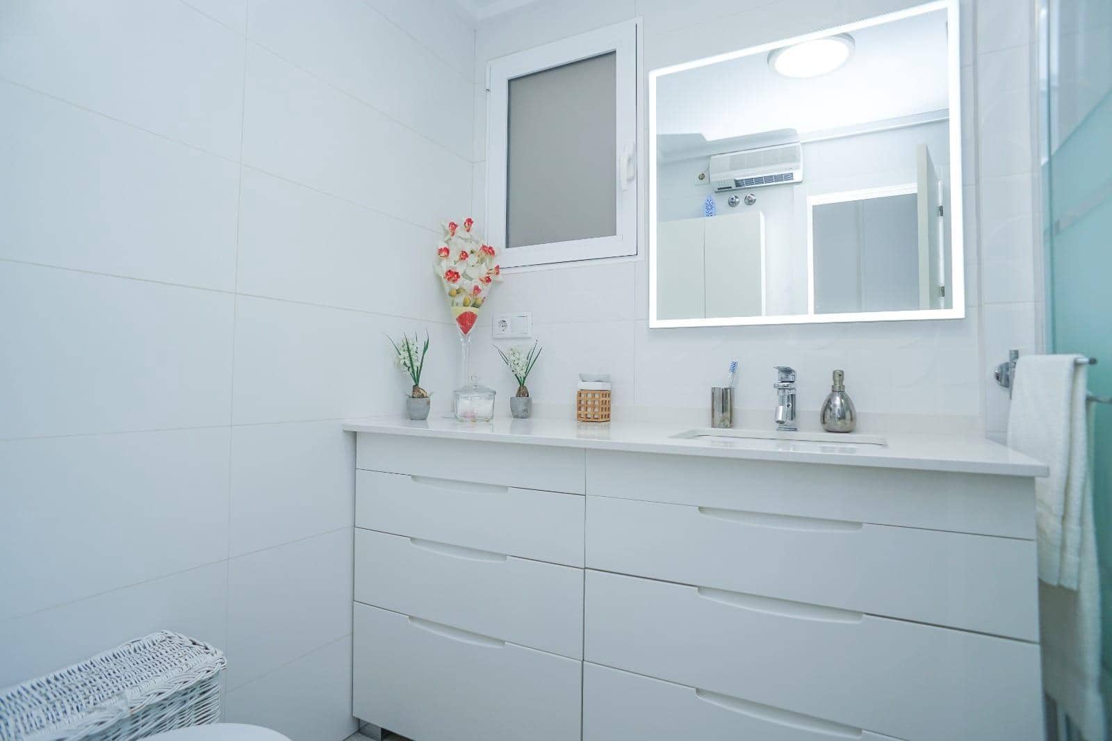 3 quarto Apartamento para venda em Torrevieja - 235 000 € (Ref: 8943855)