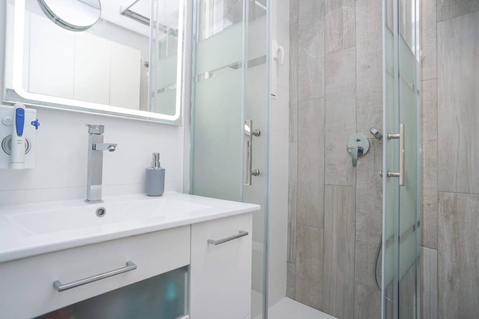 3 quarto Apartamento para venda em Torrevieja - 235 000 € (Ref: 8943855)