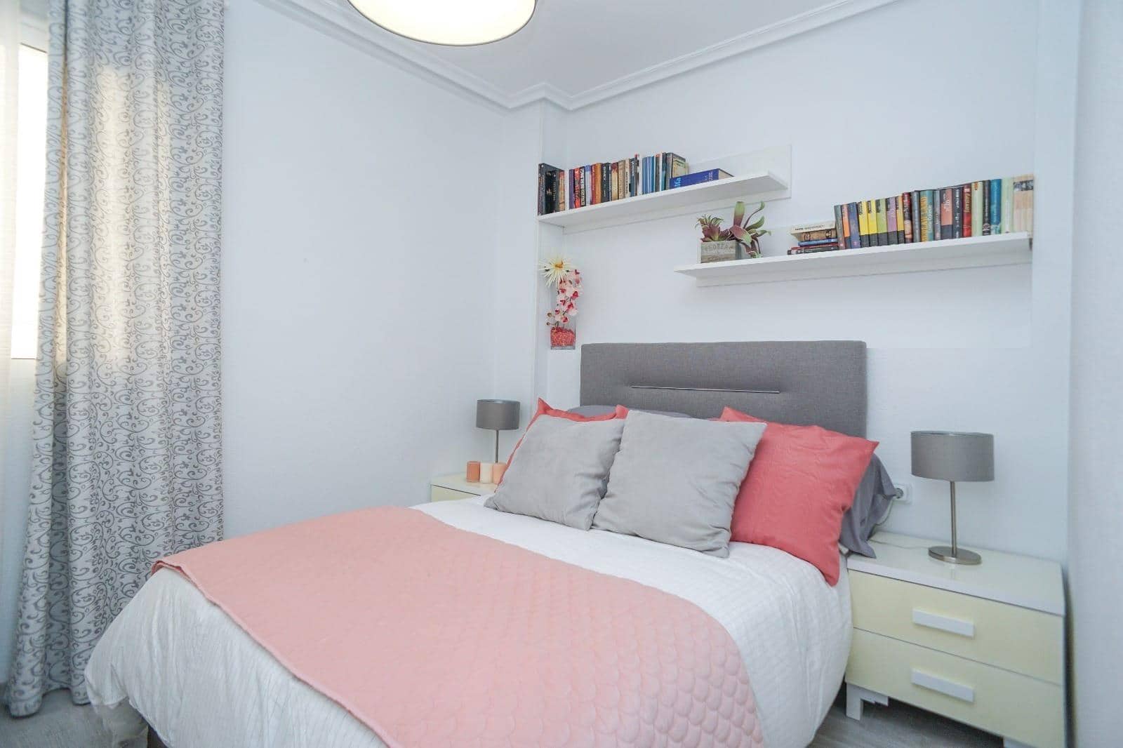 3 quarto Apartamento para venda em Torrevieja - 235 000 € (Ref: 8943855)