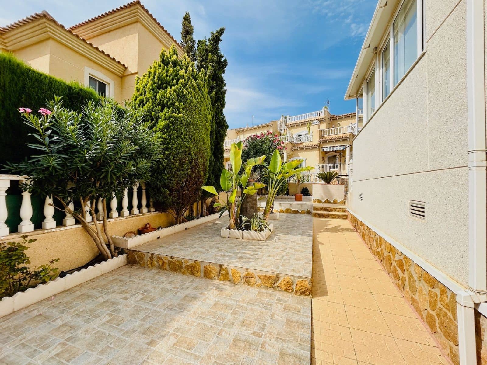 2 quarto Moradia para venda em Orihuela Costa com piscina - 279 000 € (Ref: 8946820)