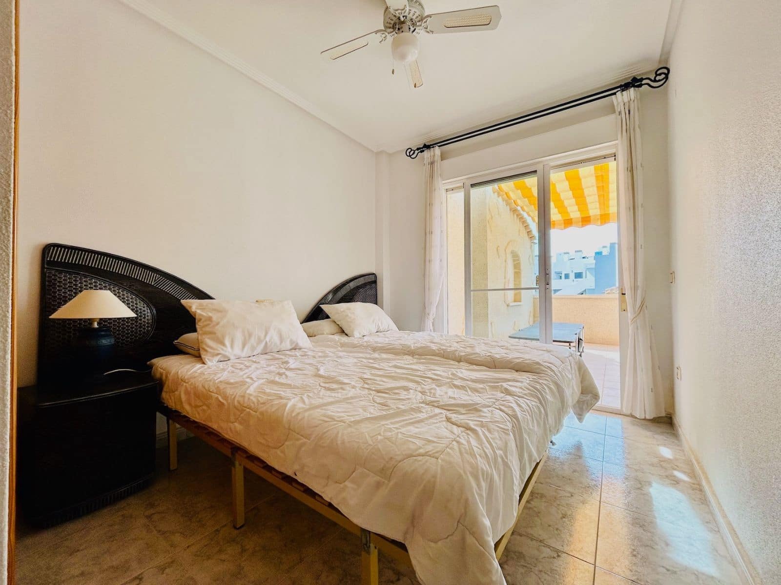 2 quarto Moradia para venda em Orihuela Costa com piscina - 279 000 € (Ref: 8946820)