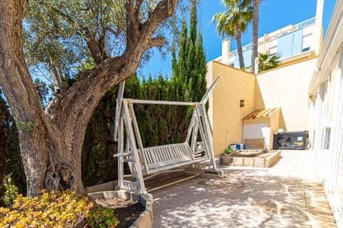 4 sovrum Hus till salu i Orihuela med pool garage - 890 000 € (Ref: 8946821)