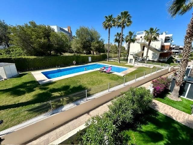 2 soveværelse Rækkehus til salg i Orihuela Costa med swimmingpool - € 299.500 (Ref: 8951409)