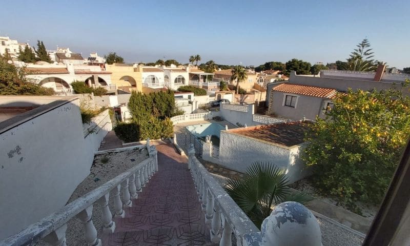 2 bedroom Villa for sale in Torrevieja with pool garage - € 249,900 (Ref: 8960264)