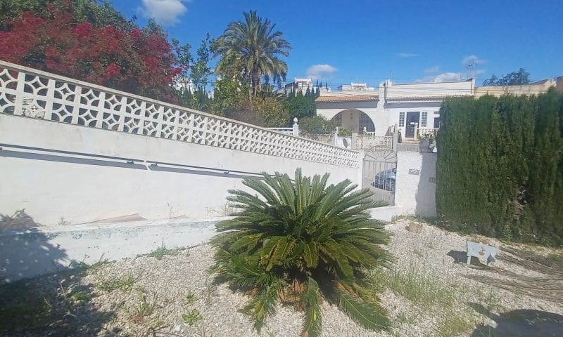 2 bedroom Villa for sale in Torrevieja with pool garage - € 249,900 (Ref: 8960264)