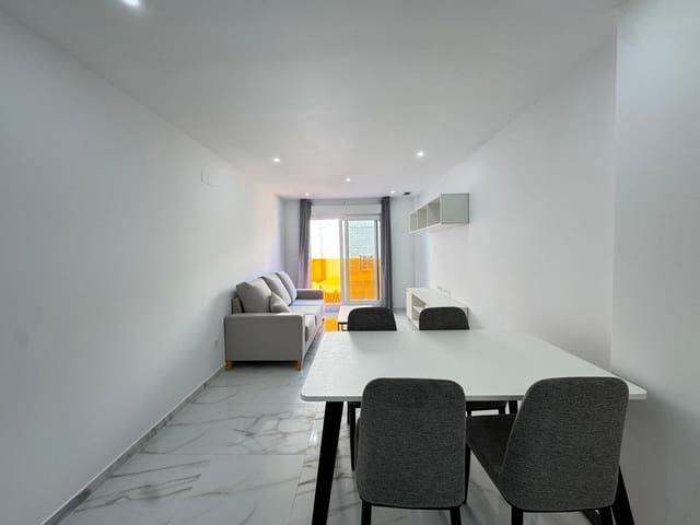 2 quarto Apartamento para venda em Parque de las Naciones, Torrevieja com garagem - 235 000 € (Ref: 8972811)