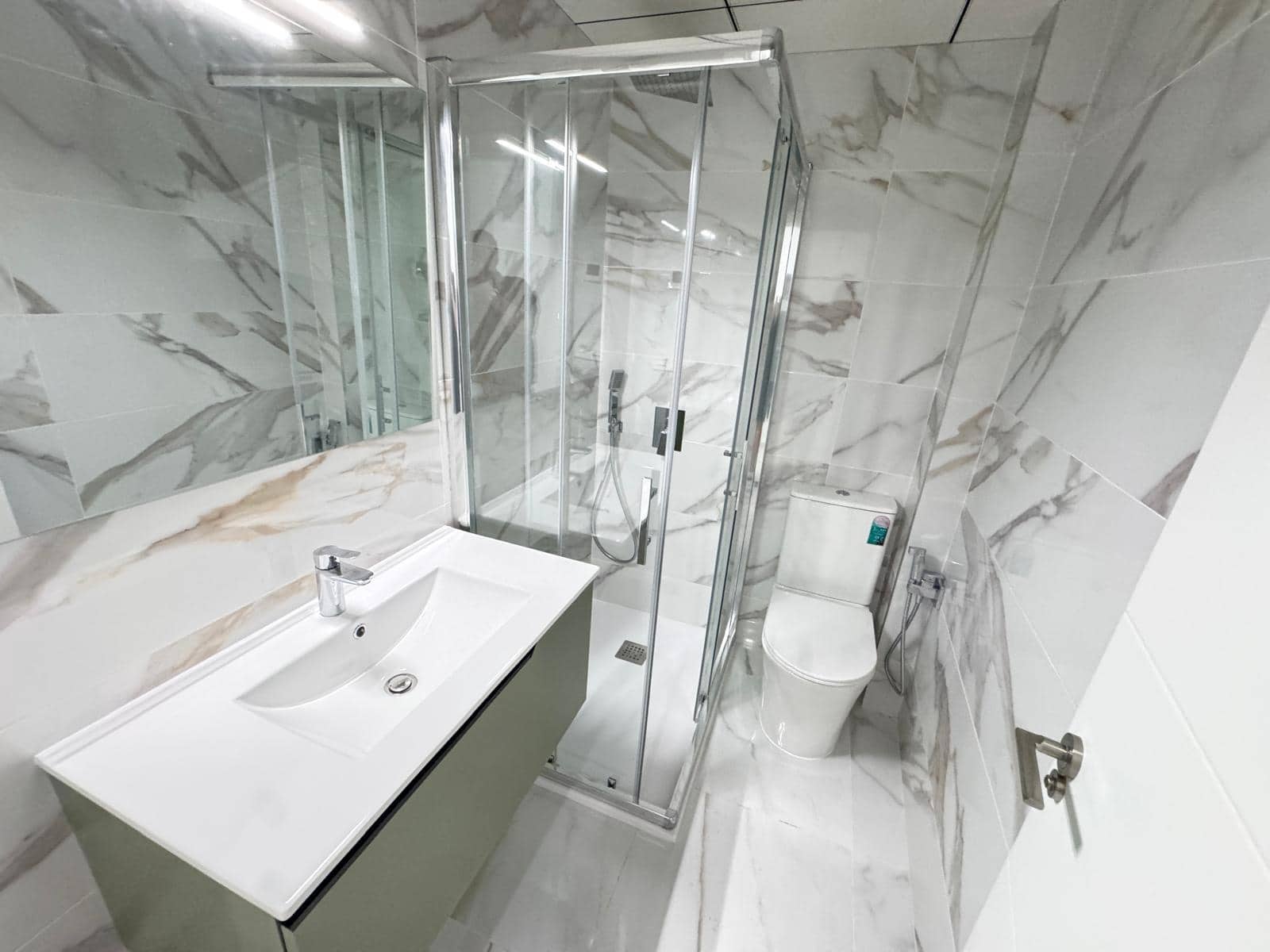 Apartamento de 2 habitaciones en Torrevieja en venta con garaje - 235.000 € (Ref: 8972811)