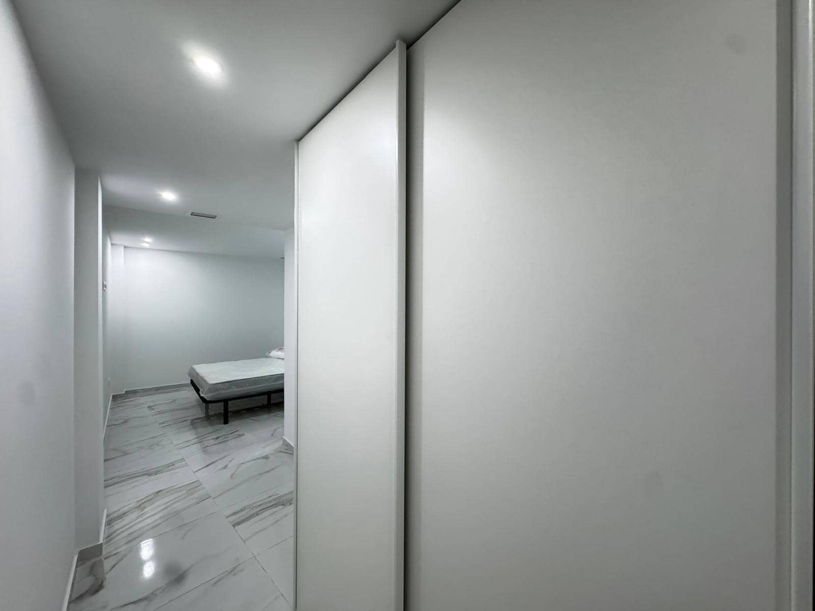 Apartamento de 2 habitaciones en Torrevieja en venta con garaje - 235.000 € (Ref: 8972811)