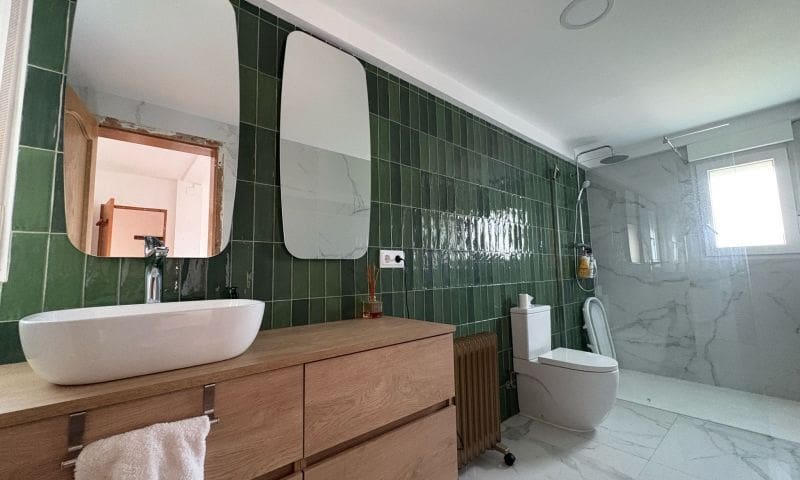 6 makuuhuone Huvila myytävänä paikassa Torrevieja mukana uima-altaan - 425 000 € (Ref: 8980269)